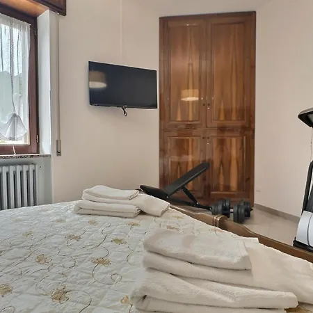 Al Bivio אג'רולה